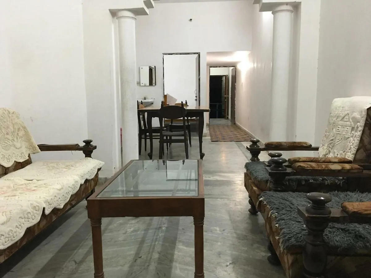 Nature Resort Agra  Indien